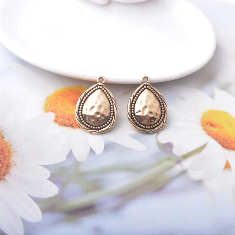 10 Stück Boho Zinklegierung Goldene Ohrringe mit Strass-Anhängern und Imitationsperlen, Runde Blumen-Sonnenblumen-Anhänger für DIY Damenohrringe – Detail 8