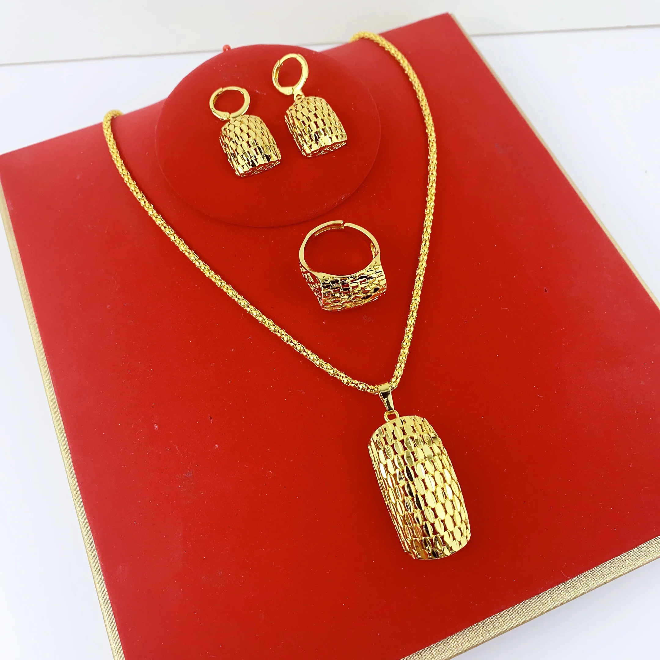 XUHUANG Dubai 24k Gold Color Necklace Sets for Women Ethiopian African Bridal Pendant Jewelry Set Indian Jewellery Party Gifts