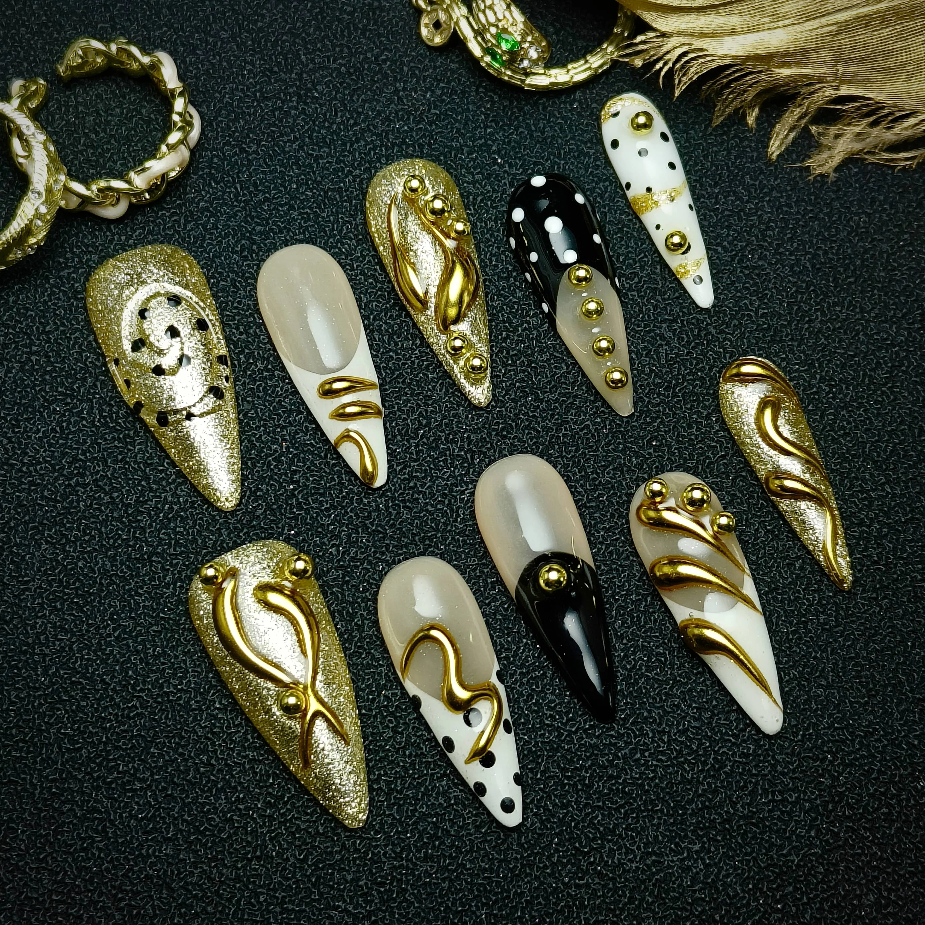 

Накладные ногти в форме шпильки, ручной работы, с золотым блеском и точками, идеальный подарок