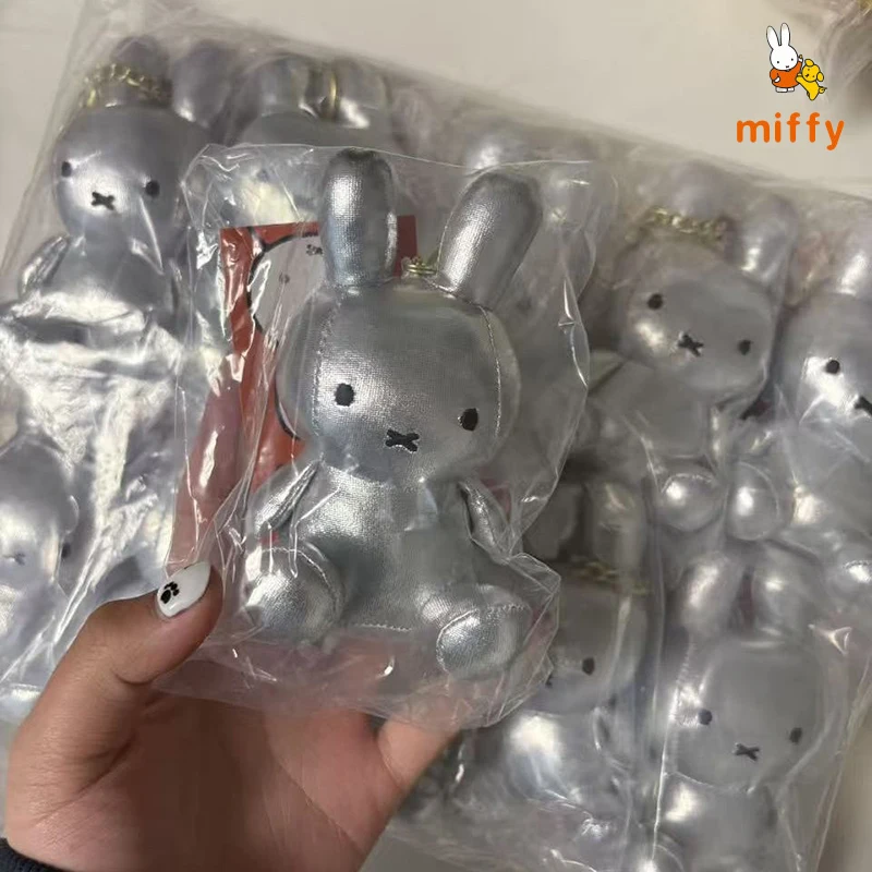Kawaii Miffy peluche poupée Couple sac à dos Dopamine Anime accessoires Bestie dessin animé moelleux peluche jouet fille cadeaux d'anniversaire parfaits