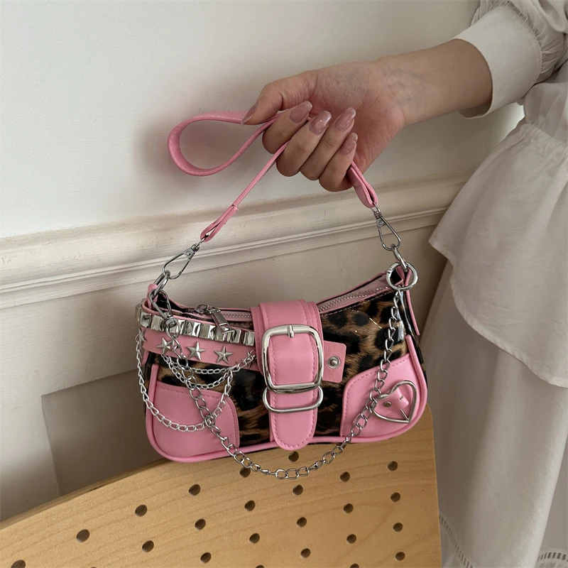 Y2k Mädchen-Umhängetasche mit Nieten und Leopardenmuster, Handtasche im Motorrad-Stil mit Metallnieten und Gürtelschnalle, Damen-Umhängetasche – Detail 4
