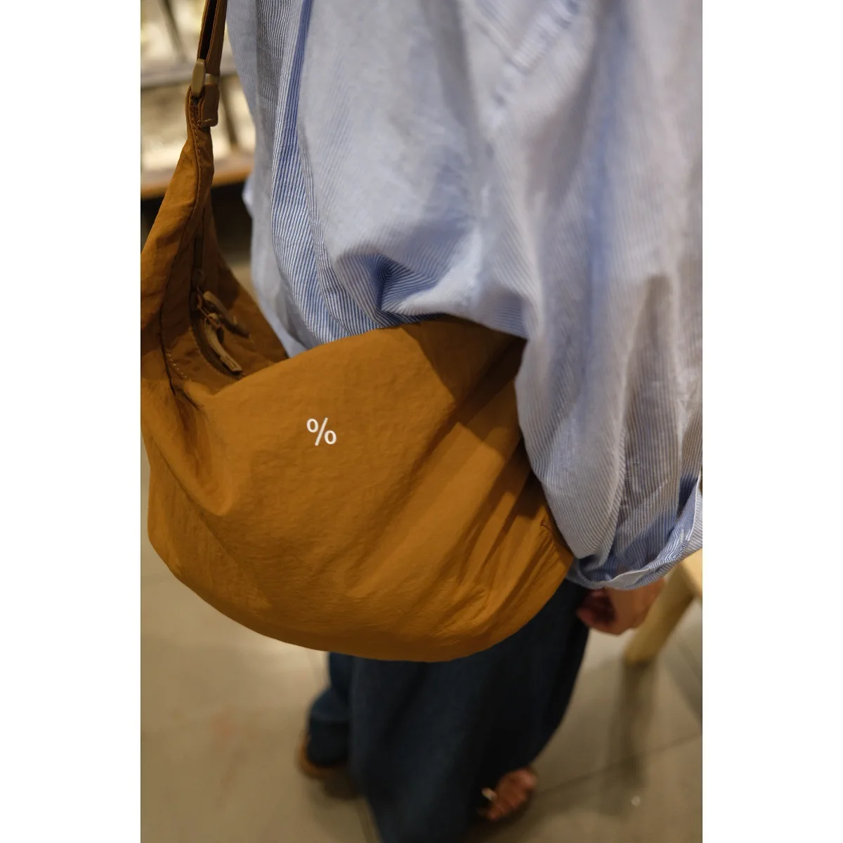 حقيبة كروس ذات سعة كبيرة، طراز ياباني، خفيفة الوزن، متعددة الاستخدامات، كاجوال، خارجية، رياضية، حقيبة زلابية