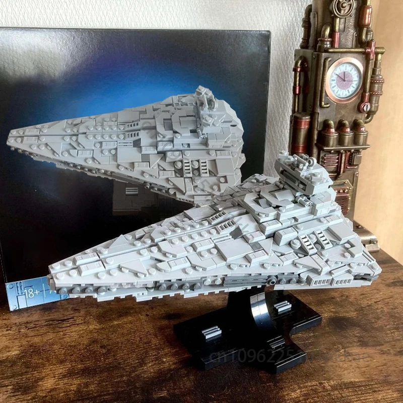 

НОВЫЙ императорский звездный разрушитель, дисплей, строительные блоки, модель DIY, серия звездного корабля, космический корабль, космическая война, кирпичи, детская игрушка, Рождественский подарок