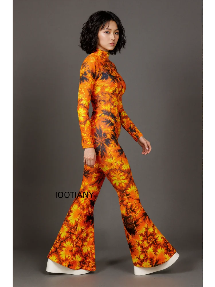 Damen Retro Orange Flammen-Jumpsuit für Musikfestivals, Bühnentanz, Halloween-Party, Cosplay, Bodysuit mit schmal geschnittenen Schlaghosen – Detail 7