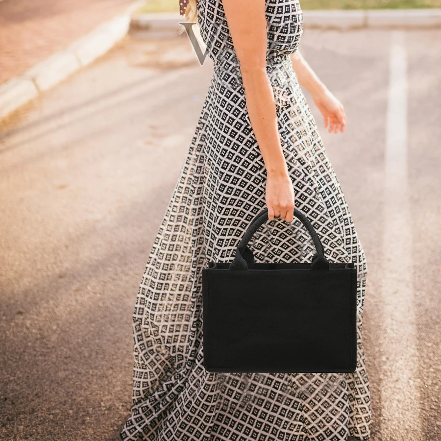 Black canvas bag, hand-held canvas bag, ins high-end style bags, large capacity, three-dimensional canvas bag, tote bag