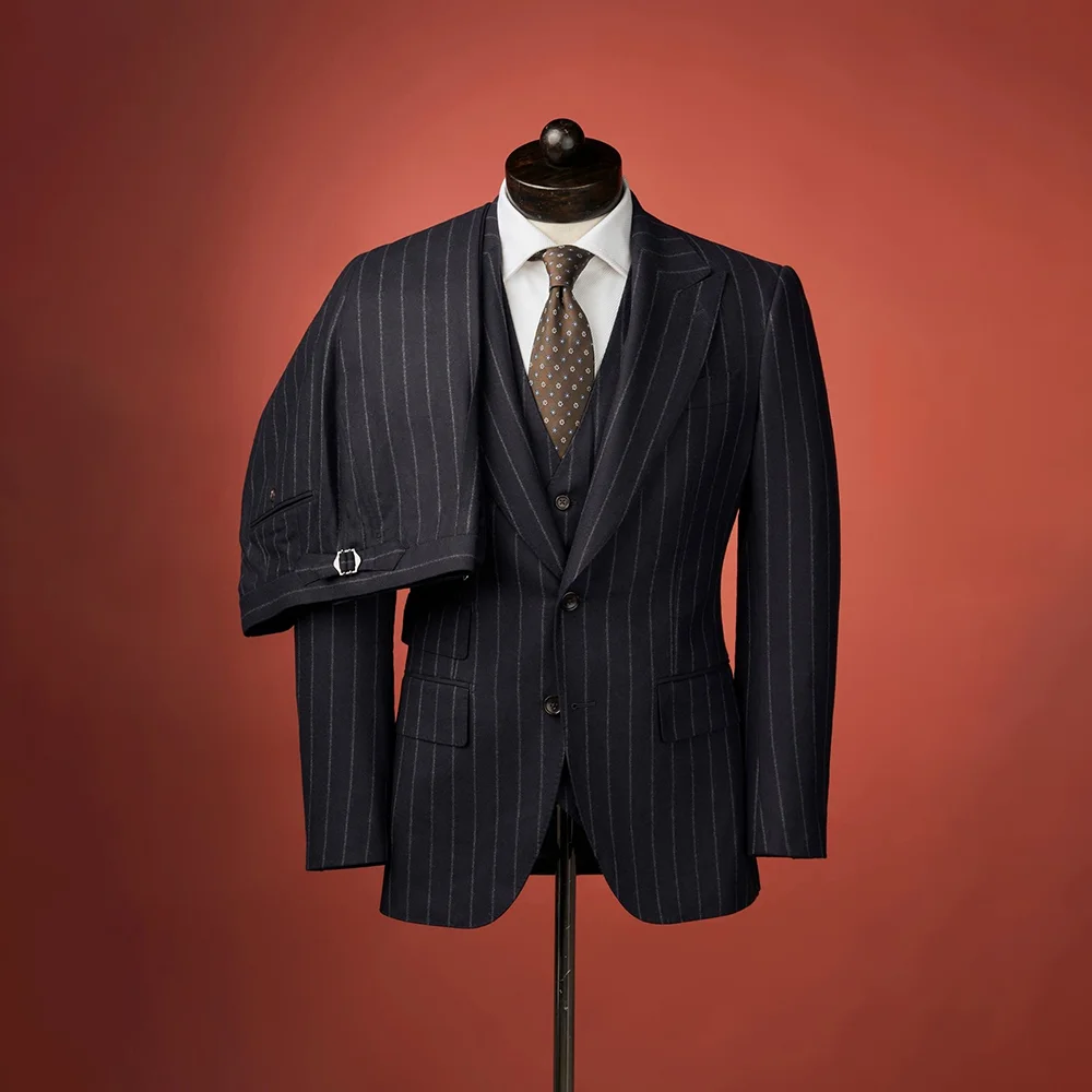 

Handsome Black Stripe Suit For Men 3 Piece Jacket Vest Pants Peak Lapel Single Breasted Business Banquet Traje De Hombre Elegant