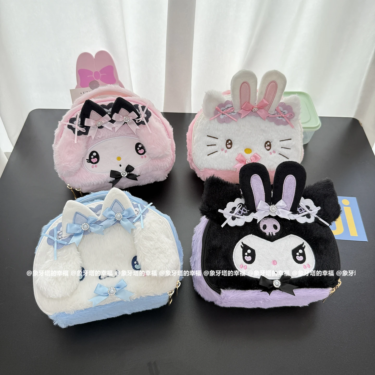 Urocza pluszowa kosmetyczka anime Hello Kitty Cinnamoroll Kuromi My Melody, miękka torba na kosmetyki do organizacji makijażu, pluszowa torba dla dziewczynki.