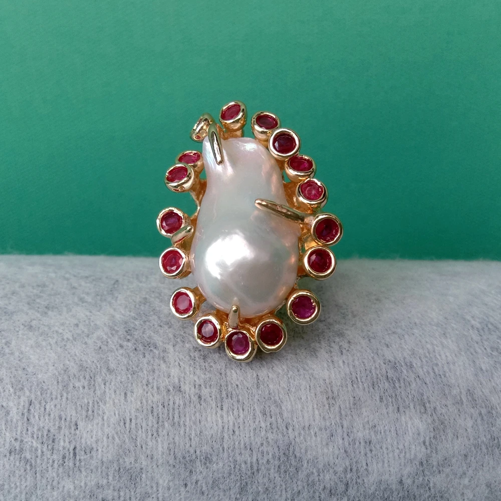 

Y·YING Cultured White Baroque Pearl Fuchsia Cz Ringer Ring Adjustable
