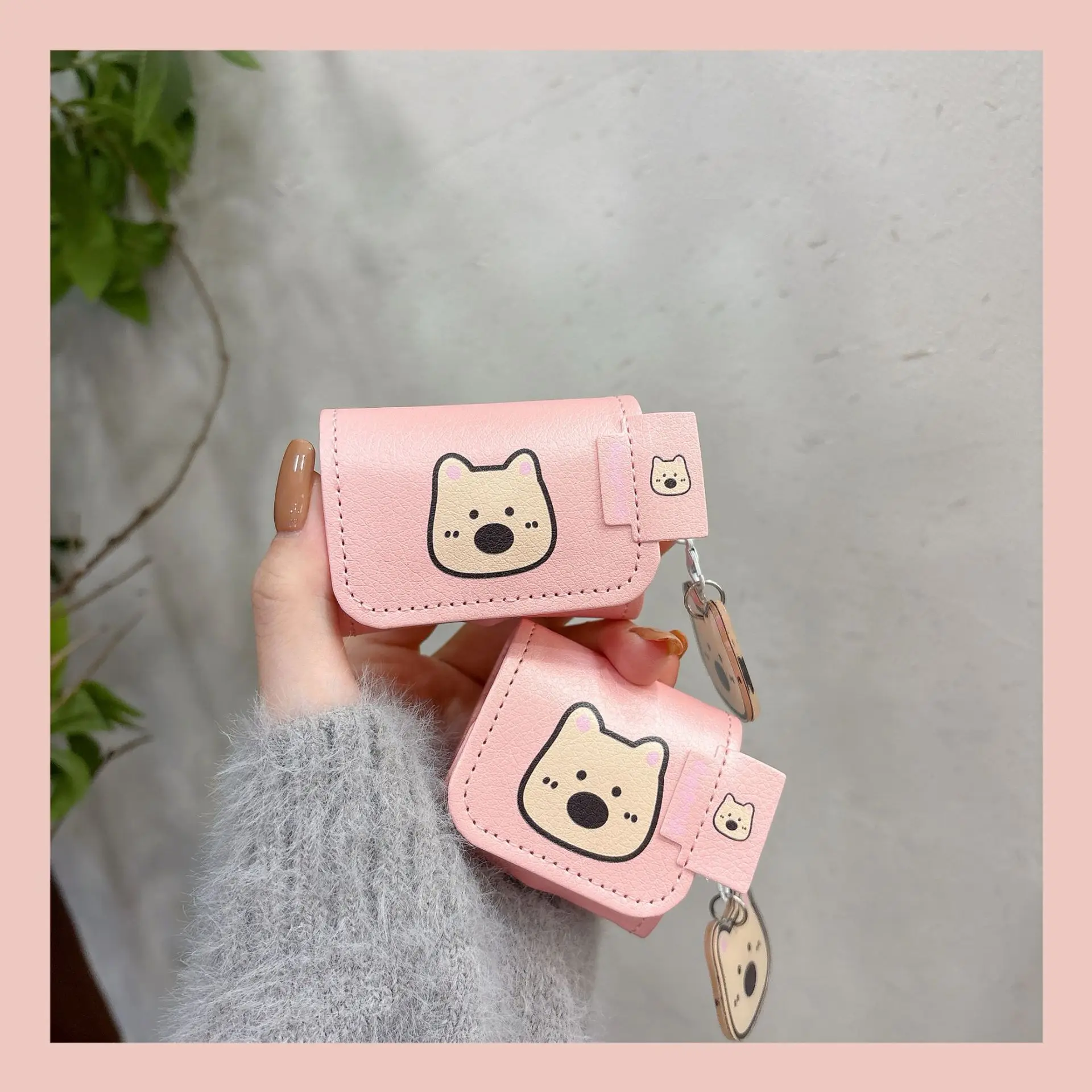 Suitable for Samsung Galaxy Buds3Pro FE protective case and Huawei Pro5, Redmi 6Pro  Redmi 5Pro cartoon leather case cute