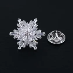 Fashion cubic zirconia snowflake collar brooch for men and women wedding jewelry luxury accessories Valentine\\\\\'s Day gift