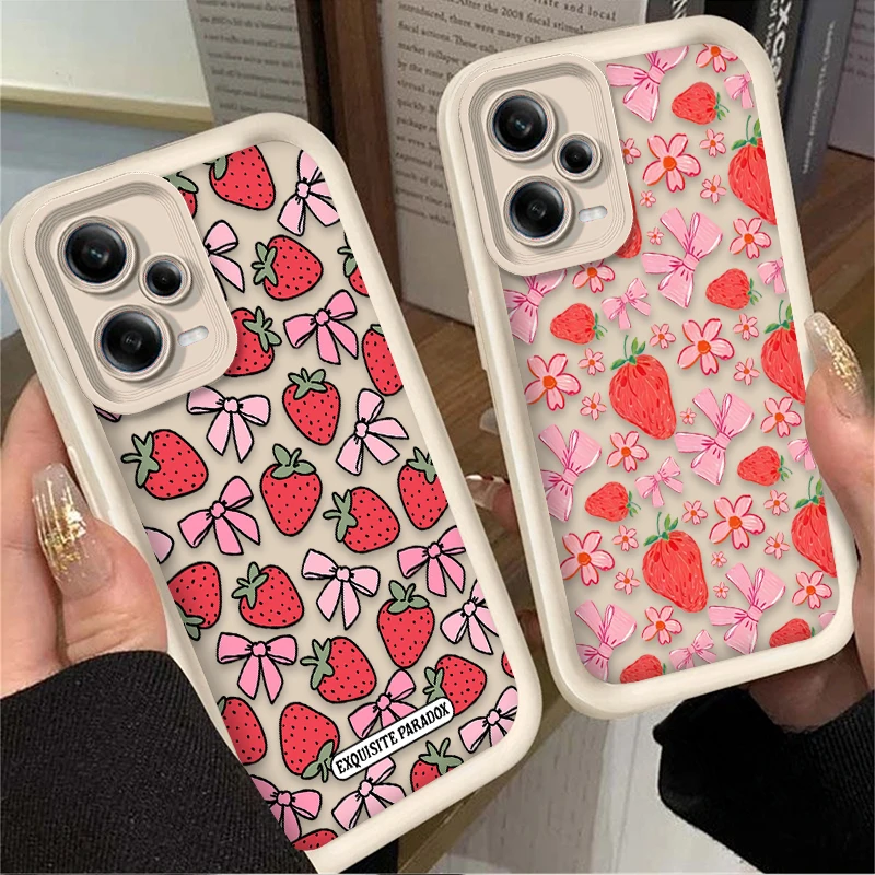 Cartoon Bow Strawbe…