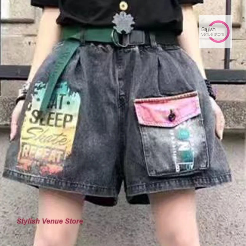 سراويل رعاة البقر الأمريكية السوداء ذات الساق الواسعة للسيدات صيفية بتصميم جديد غير رسمي بخصر مطاطي شورت جوكر فضفاض بتصميم كلاسيكي.
