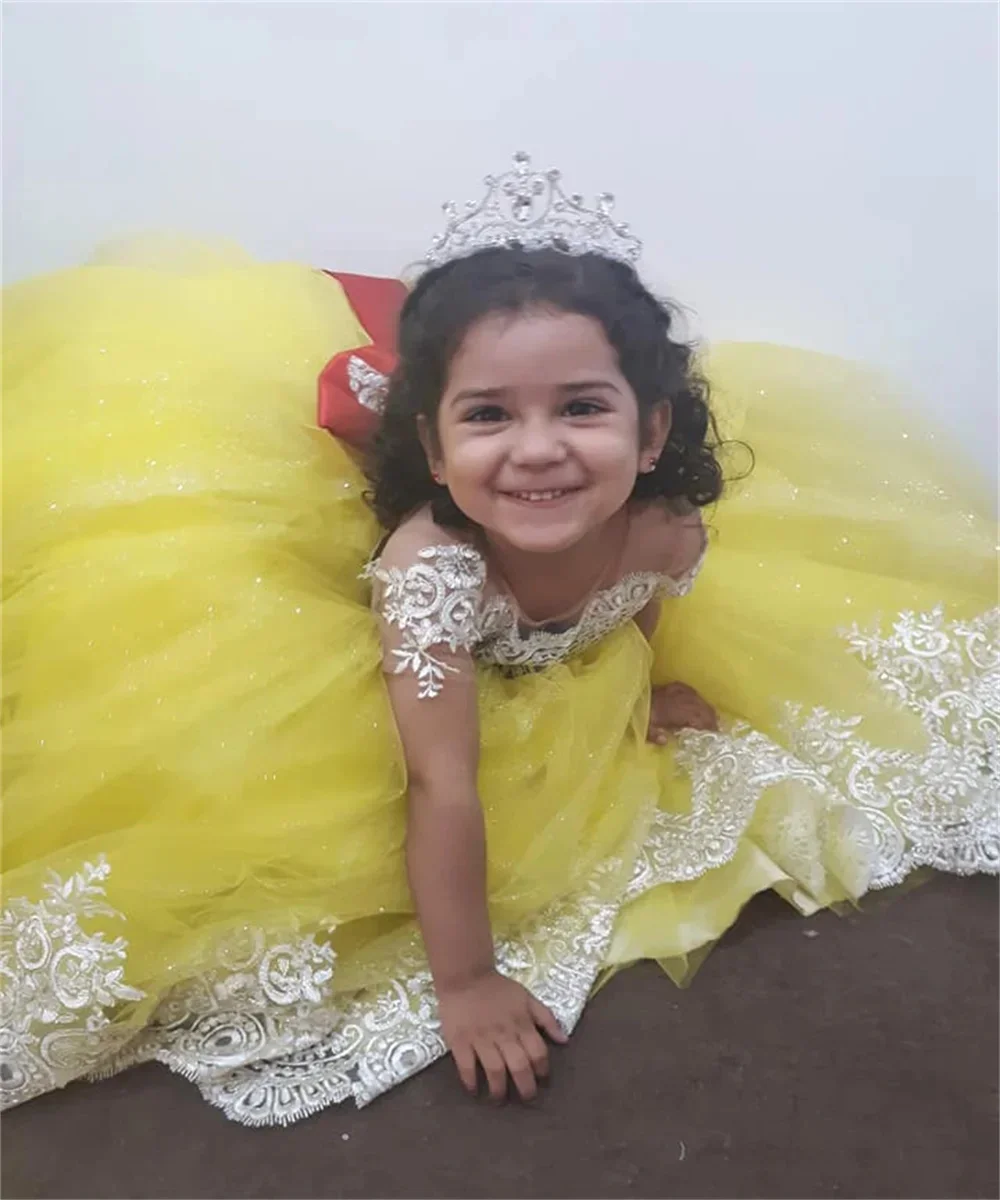 Gaun Gadis Bunga Kuning untuk Pernikahan Panjang Selantai Applique Pita Merah Gaun Komuni Pertama Pesta Ulang Tahun Anak Lucu Disesuaikan