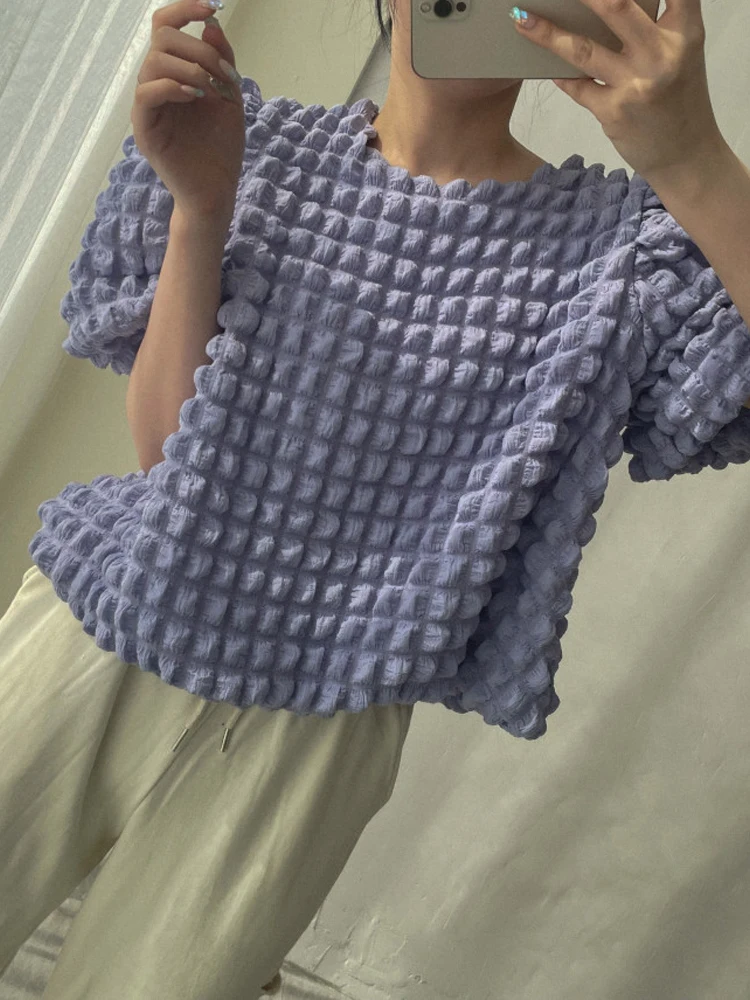 シックなレディースシャツ 春2024 クラウドバブルスリーブトップ 裏地付き ラウンドネック 半袖 快適 通勤スタイル ルーズフィット