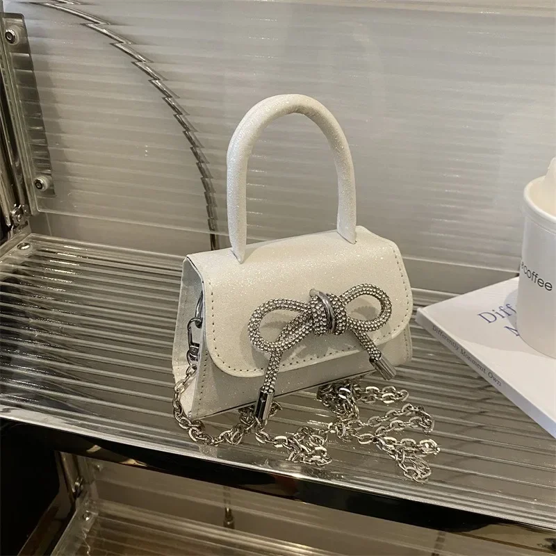 1 個 PU レザーグリッター小さな正方形ハンドバッグ取り外し可能なチェーンストラップ & リボンデザインの女性のファッションショルダーバッグ