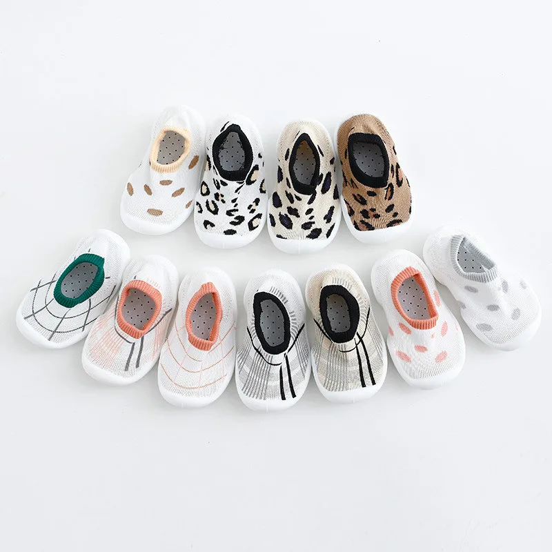 

Cotton Baby Shoes Boy Girl Fashion Toddler Shoes New Born First Walkers Soft Bottom Lovely Baby Booties Kids Anti-Slip Sneakers