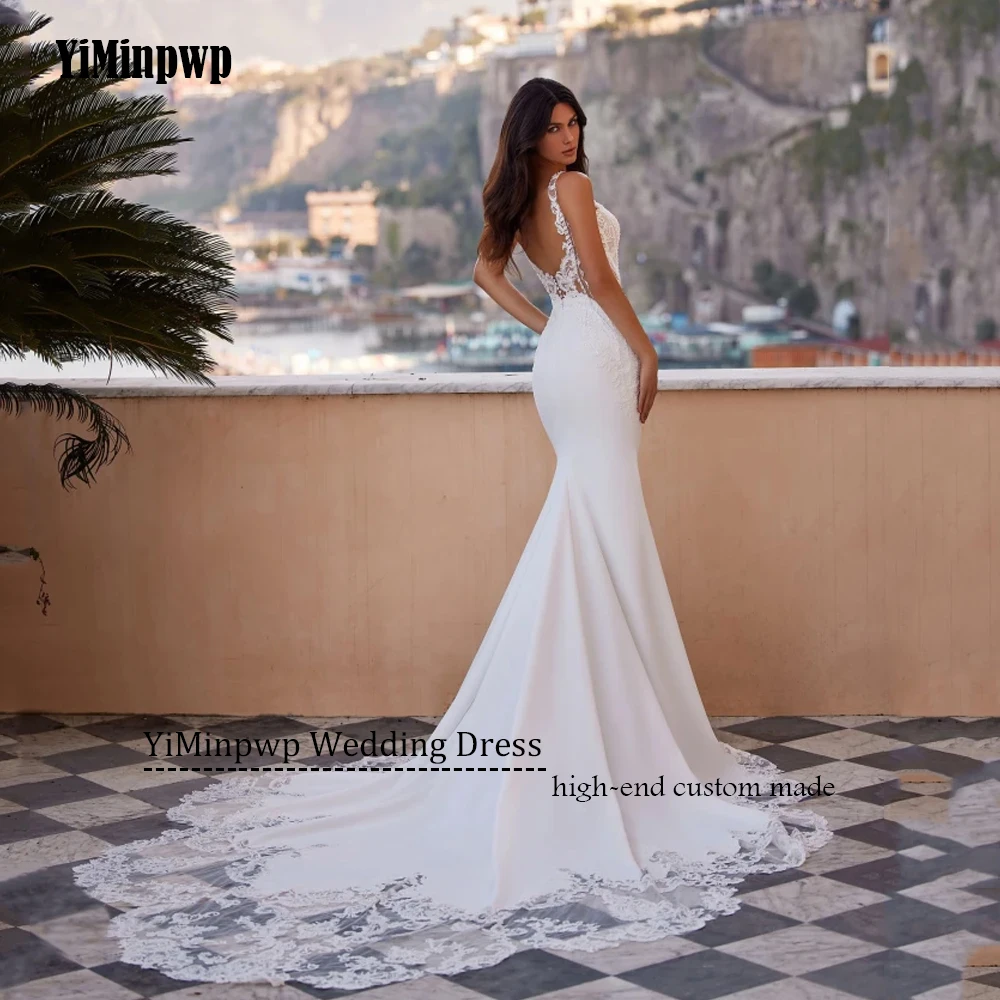 فساتين زفاف رائعة برقبة على شكل V بدون ظهر من الساتان الناعم حورية البحر مزينة بالخرز ذيل محكمة فستان زفاف البوق حسب الطلب