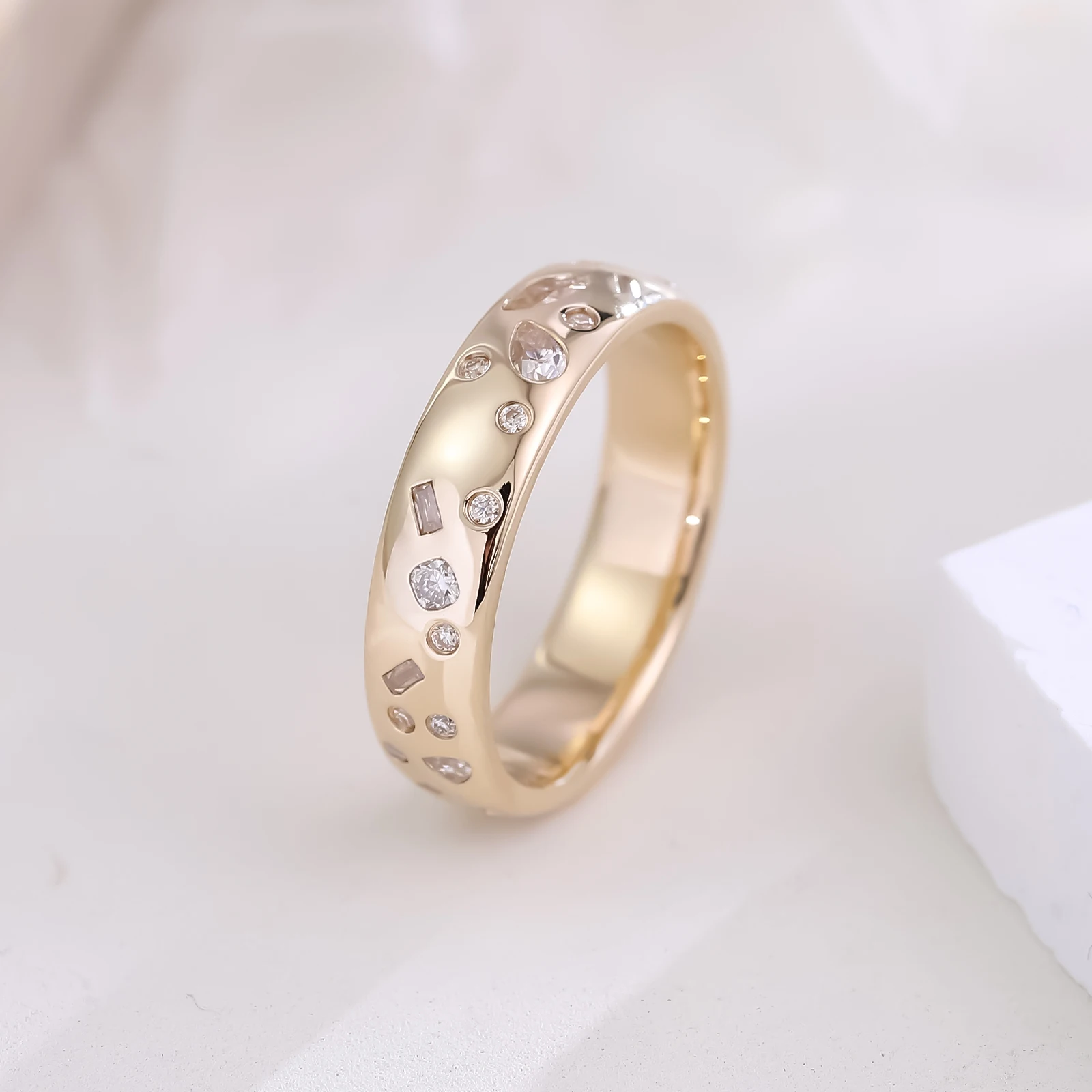 

Минималистское кольцо Provence из цельного золота 14 карат, комплект с маленькими лабораторными бриллиантами, милое стильное кольцо для подарка унисекс на годовщину, подарок на заказ