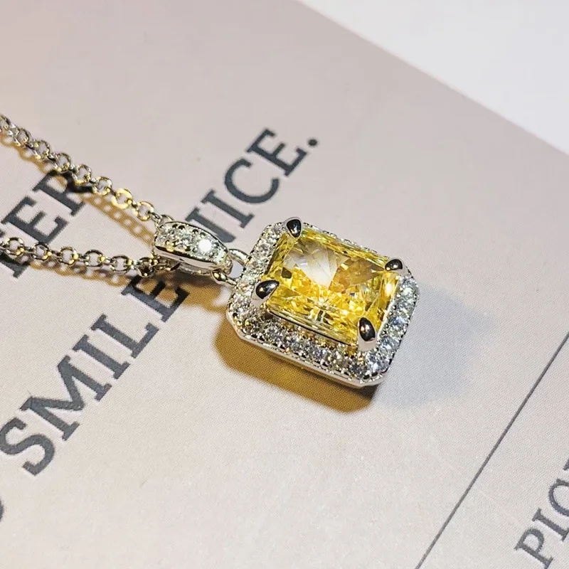 Huitan Exquisite Yellow Cubic Zirconia Women Pendant Necklace Trendy Gorgeous Neck Accessories Modern Chic Wedding Band Jewelry image 5