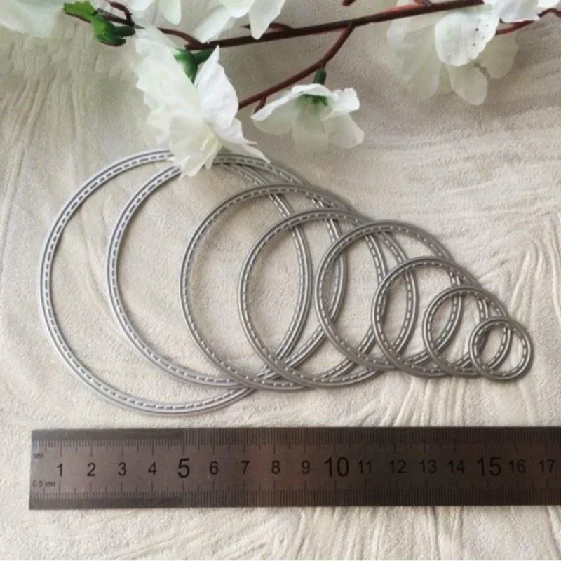 8pcs Round Circle Metal Cutting Dies Stencil for DIY Scrapbooking Photo Album Decorative Embossing Template Folder Crafts Decor