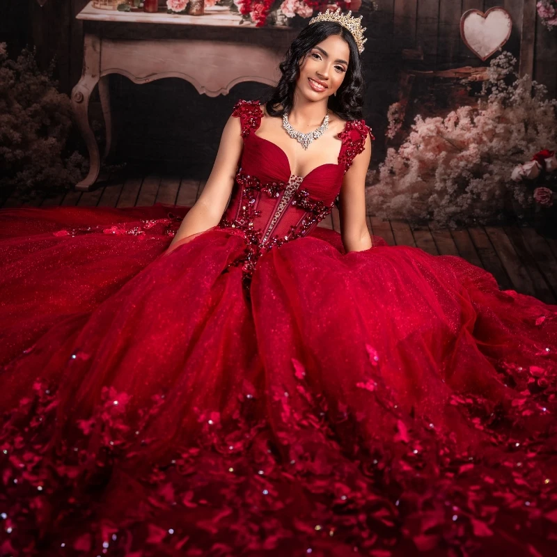 Красное блестящее платье для Quinceanera - Фотография_3