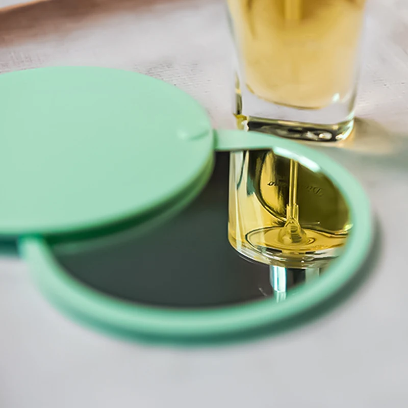 กระจกบานเลื่อนขนาดเล็กแบบพกพาพับได้กระจกแต่งหน้าสุดสร้างสรรค์