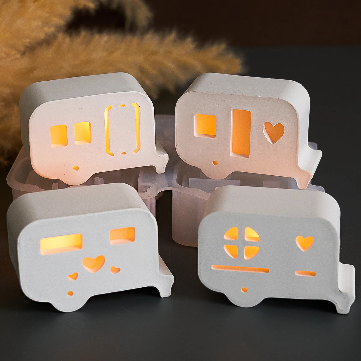 Kreative Auto Led Lampe Silikon Form DIY 3D 4 Löcher Hohl Herz Auto Ornamente Gips Beton Casting Mold Home Decor liefert