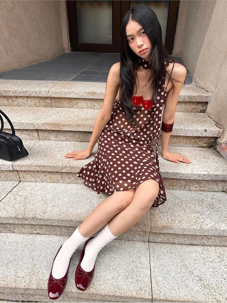 

Summer Woman 2 Piece Set Outfit New Polka Dot Sleeveless Slim Top Polka Dot High Waist Temperament Skirt Sexy Backless Casual