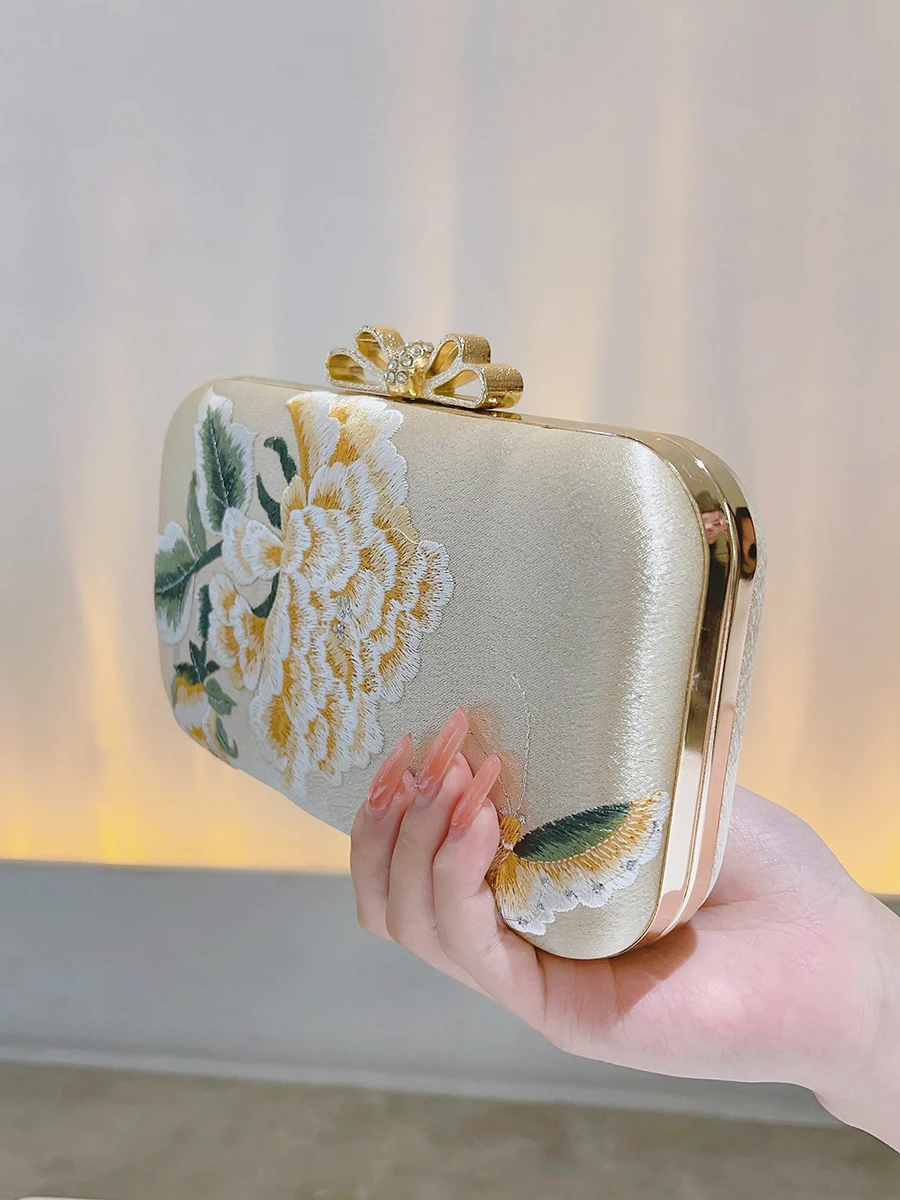 Golden Peony Handbag Cheongsam Handbag Small Square Embroidery Bag Banquet Wedding Bag Clutch Purses For Women Evening