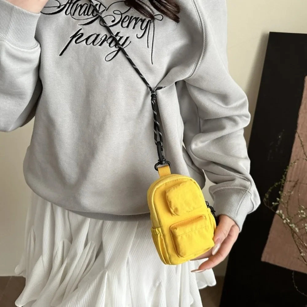 Nylonowa torebka na szyję w stylu koreańskim, wielofunkcyjna smycz, torba crossbody, hip-hopowy mini portfel, etui na szminkę i słuchawki dla dziewczyn.