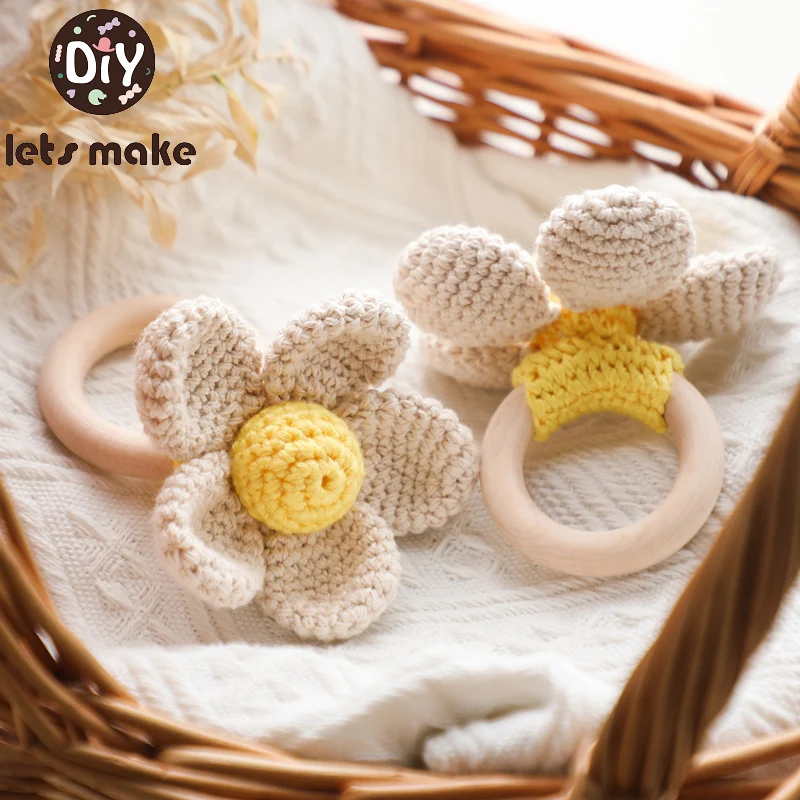 

1PC Crochet Flower Rattle Toy Soother Bracelet BPA Free Wooden Teether Ring Baby Product Mobile Pram Crib Wood Toy Newborn Gifts