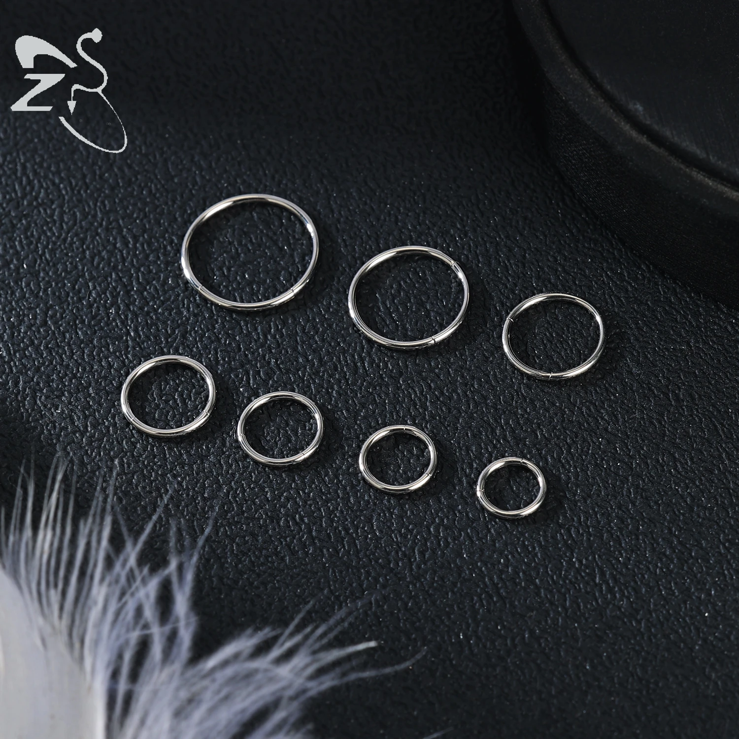 ZS 1PC G23 Titanium Nose Ring Hinge Septum Clicker 16G/18G/20G Spiral Cartilage Rook Earring Silver Color Tragus Helix Piercing