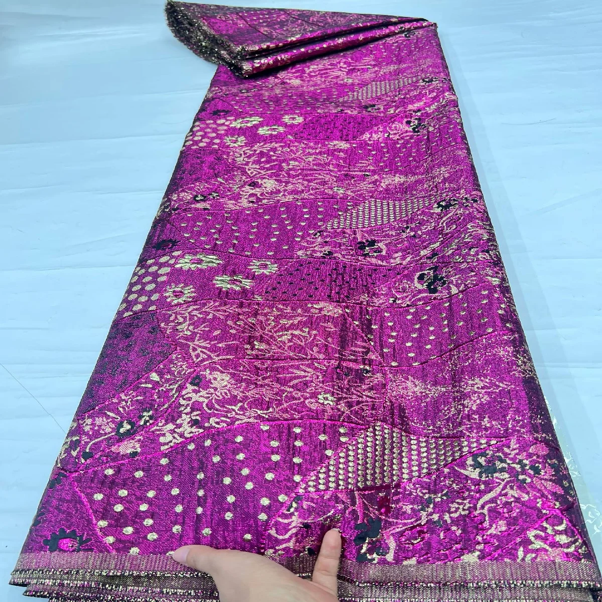 Gold Metallic Jacquard Brocade Fabric, Shiny Woven Cloth for Nigerian Bridal Gown Evening Party Dress