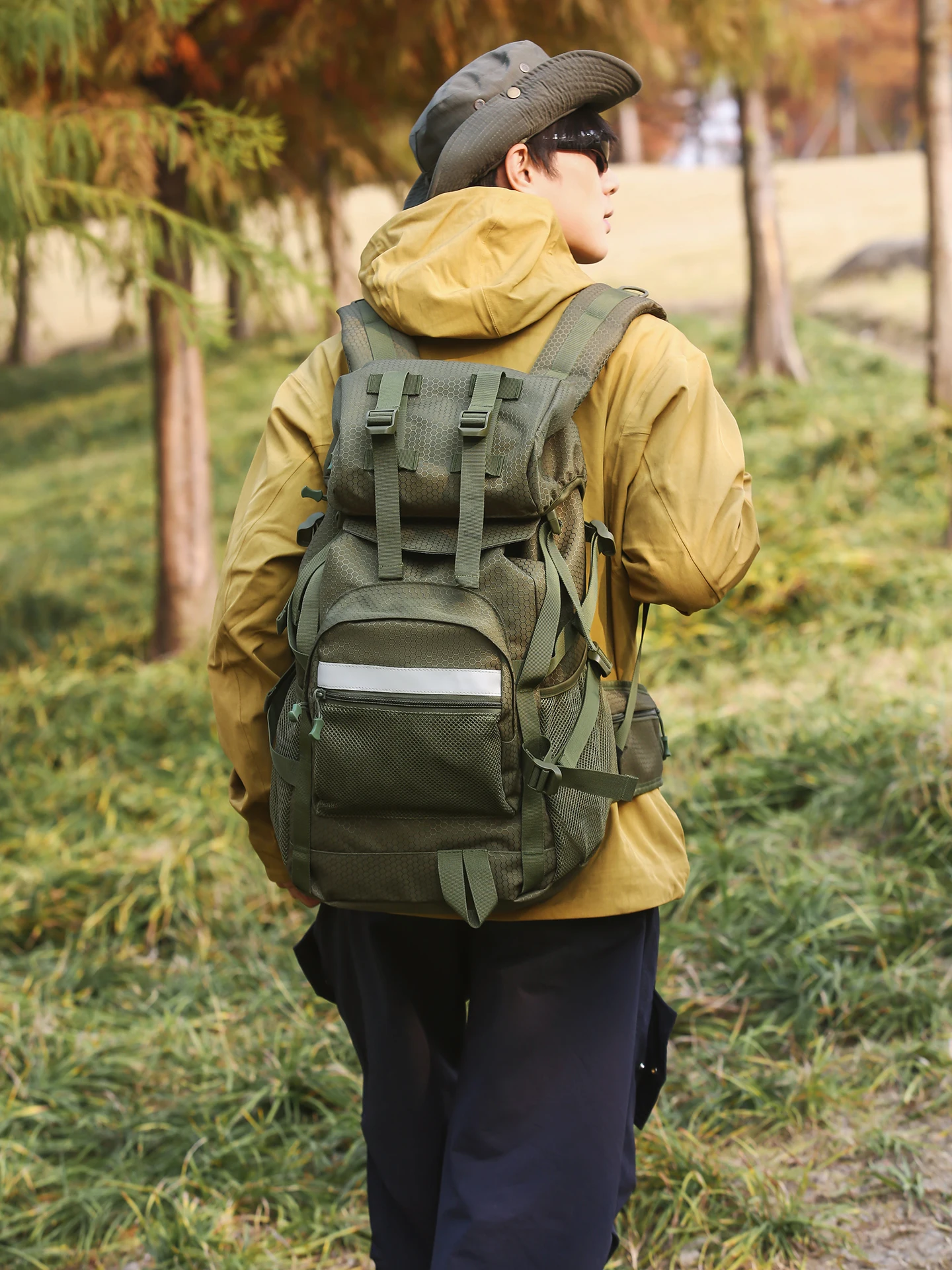 ex-large-capaci-40l-outdoor-sports-bapa-wear-resistant-hiking-mountain-climbing-bag-travel-camouflage-sle-bapa