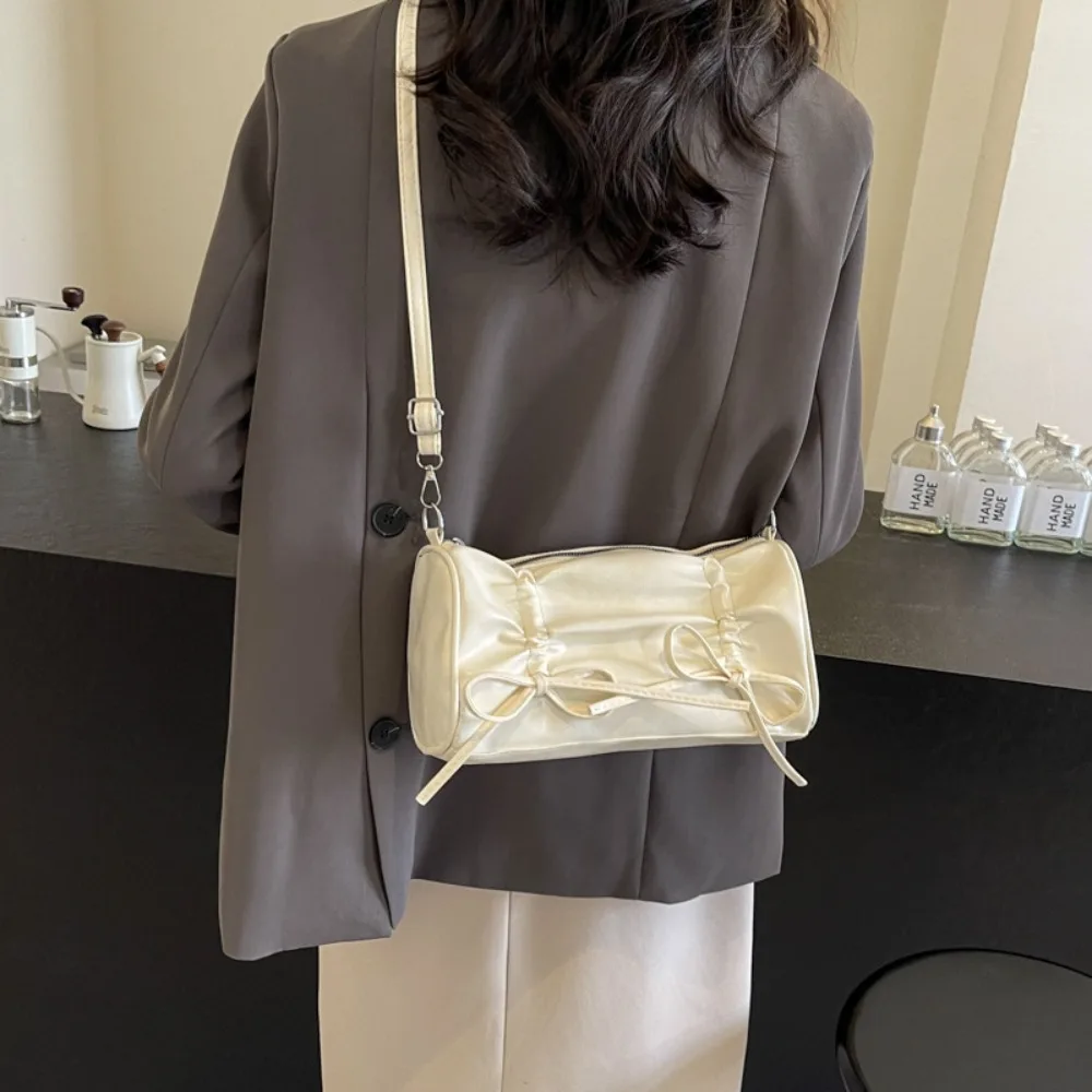 

Trendy Pleated Bow Handbag Balletcore Korean Style Bow Tie Shoulder Bag Y2K Silver PU Leather Underarm Bag Girls