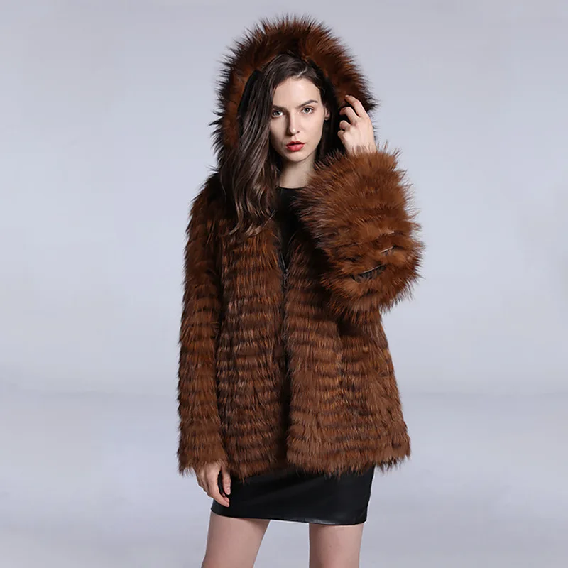 

Genuine Leather Silver Fox Fur Grass Medium Length European and American Coat Warm Fur Coat for Women in Autumn and Winter