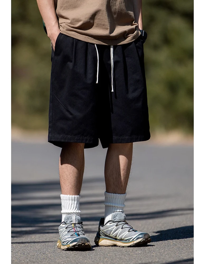 Shorts men outside the summer wearing Korean version of loose fashion ins cargo pants trend with straight casual pants