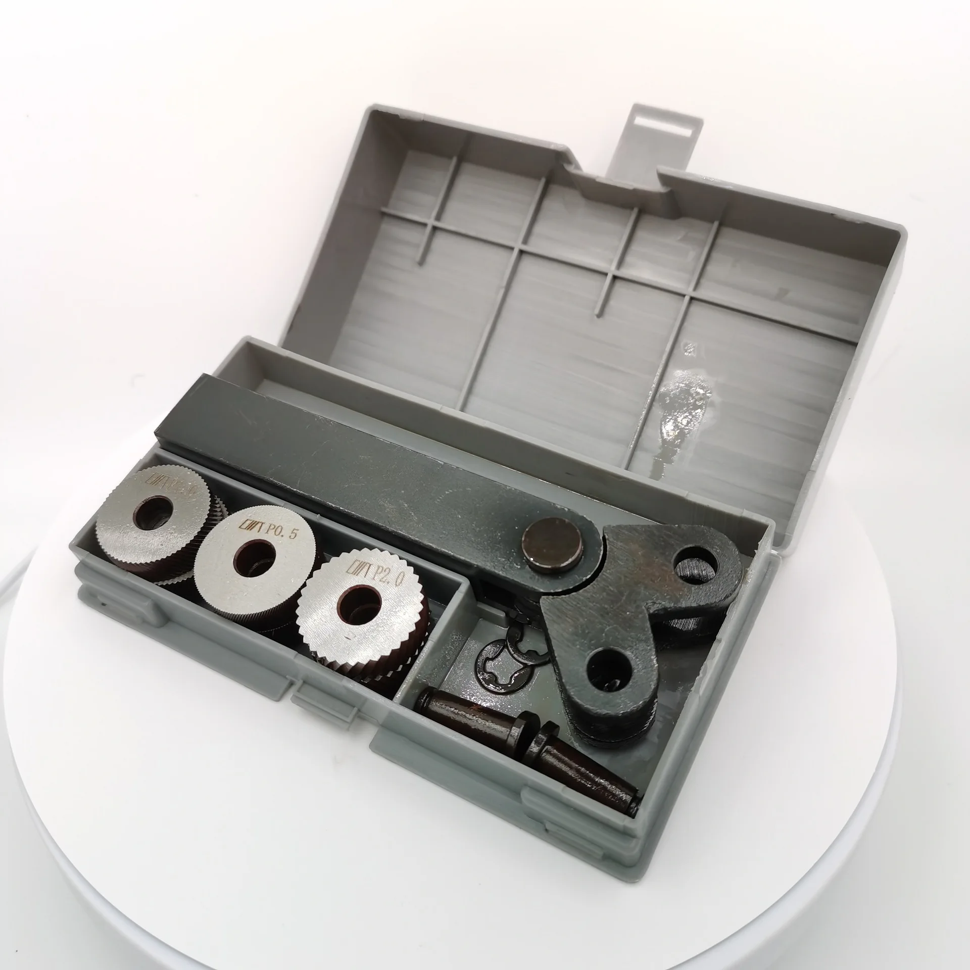 

7pcs 0.5mm 1mm 2mm Multiple Tooth Pitch Double Wheel Knurled Knife Tool Set