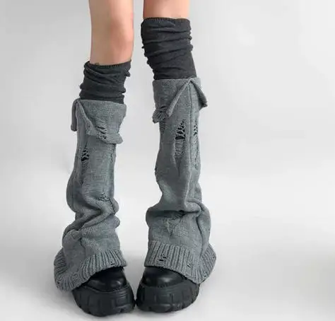 

Черно-белые длинные вязаные носки в стиле Лолита, японские зимние готические женские полосатые гетры, теплые накладки на ноги и лодыжки, широкие гетры-накладки на ноги