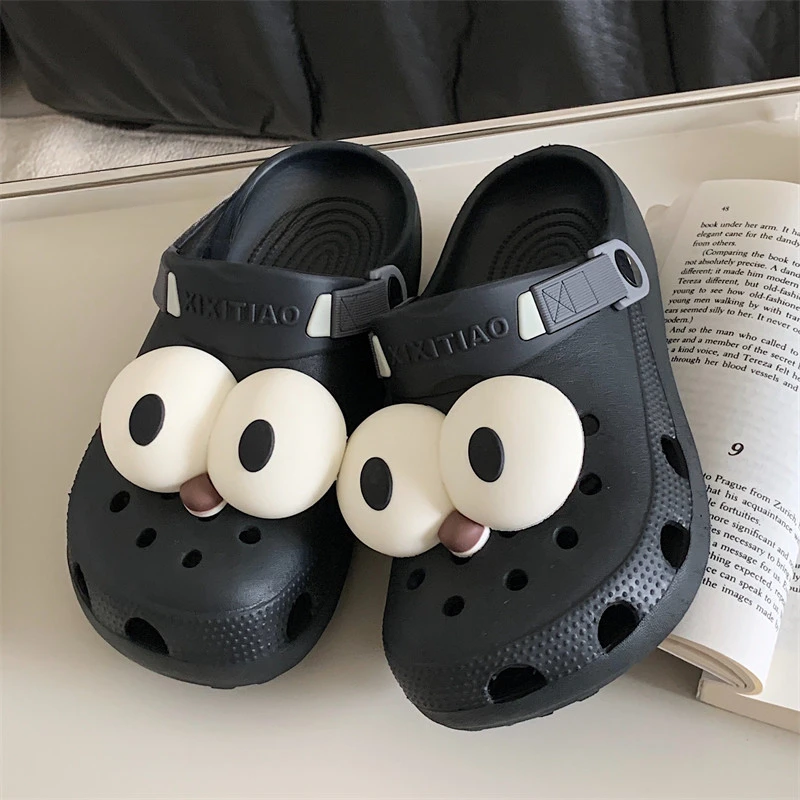 New Sandal Slippers DIY Cute Cartoon Clogs Women Mules Summer Beach Sandals Cave Hole Female Garden Shoe For Students Girls