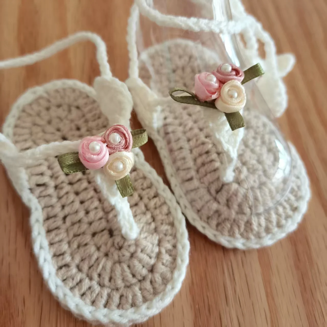 Handmade Newborn Baby Photography Sandals, Purely Hand-Woven Baby Barefoot Sandals, Bohemian Lace-Up Silk Flower Pearl Shoes, Fashionable Soft-Soled Party Gift of Choice