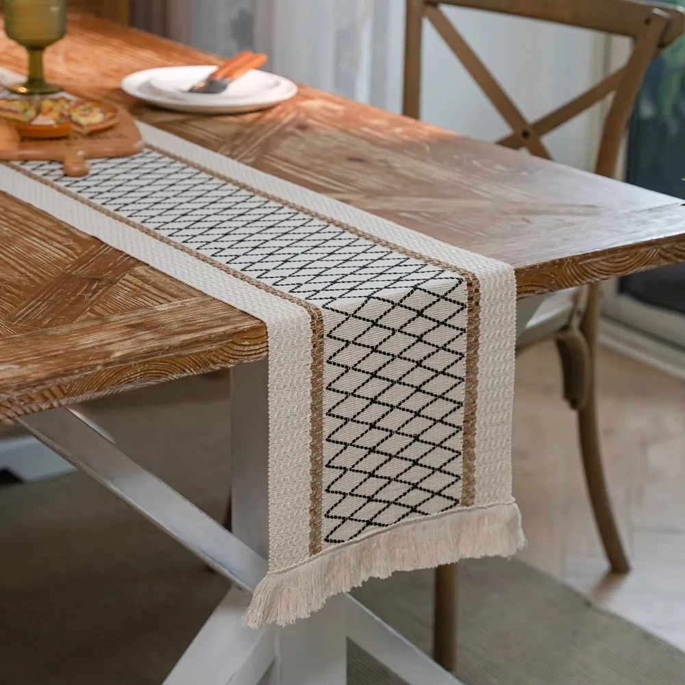 

Nordic Style Bohemian Table Runner Cotton and Linen with Tassel Christmas Table Cloth Rustic Diamond Pattern Table Flag