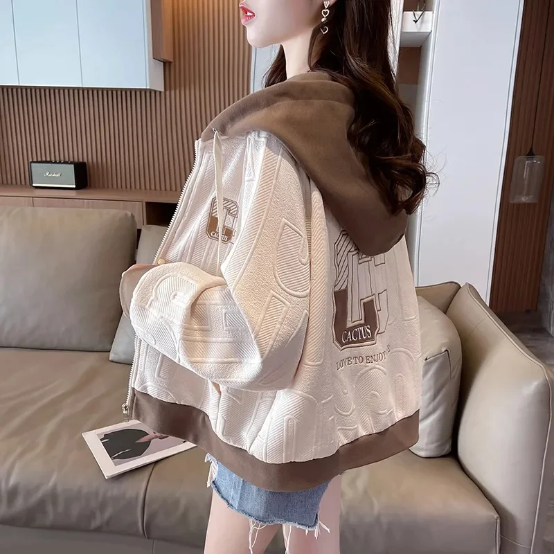 

2024 Early Spring Dress Thin Hooded Sweater Women Spring And Autumn Korean Version of Joker Loose Short Jacket