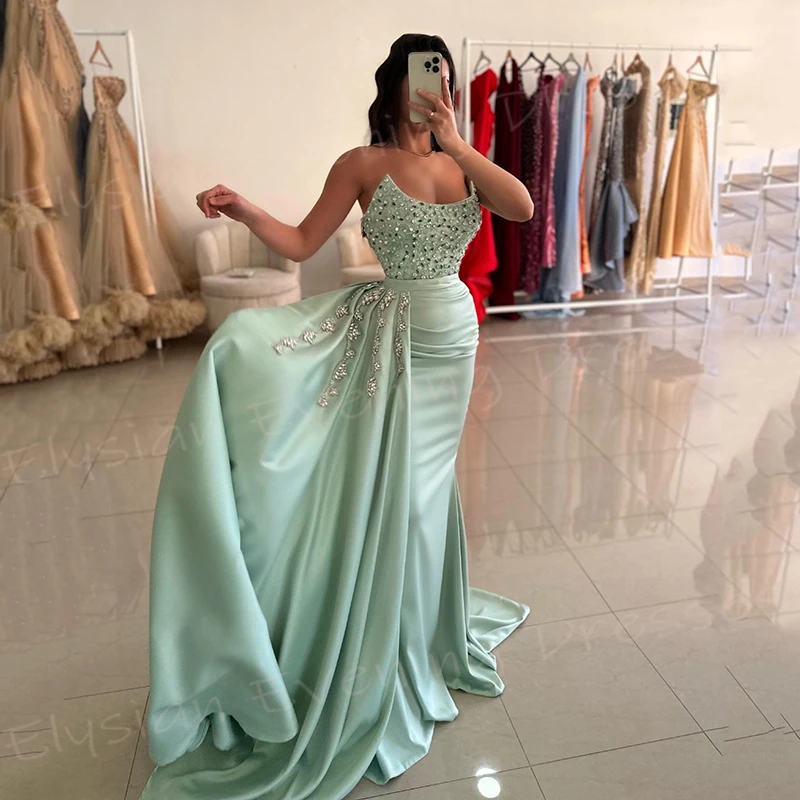 Modern Modest Green Women's Mermaid Elegant Evening Dresses Charming Sleeveless Strapless Beaded Prom Gowns Pleated فساتين سهرة