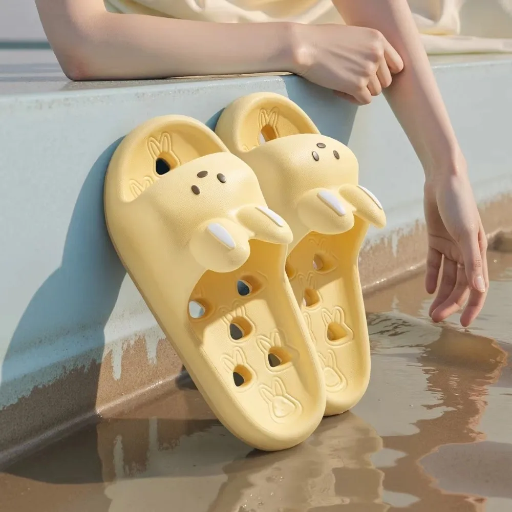 High Quality Cute Cartoon Women Bathroom Slippers Leaky Sandals Non-Slip Flip Flops Soft EVA Quick Drying Casual Shoes Home Use