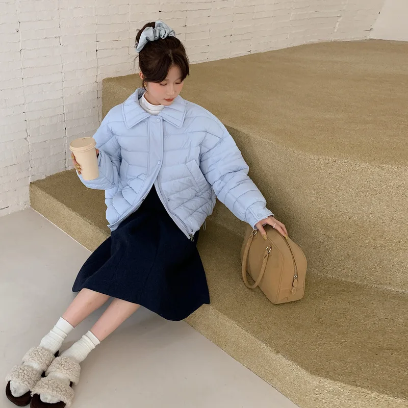 معطف قطني جديد لخريف وشتاء 2025 سترة مبطنة بالقطن سميكة ، سترة منتفخة للنساء