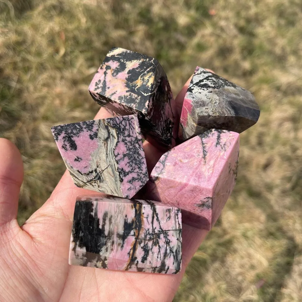 50-200g Natural Rhodonite Freeform Gemstone Bohemian Style Ideal for Home Decor-Perfect Housewarming Present - view 6