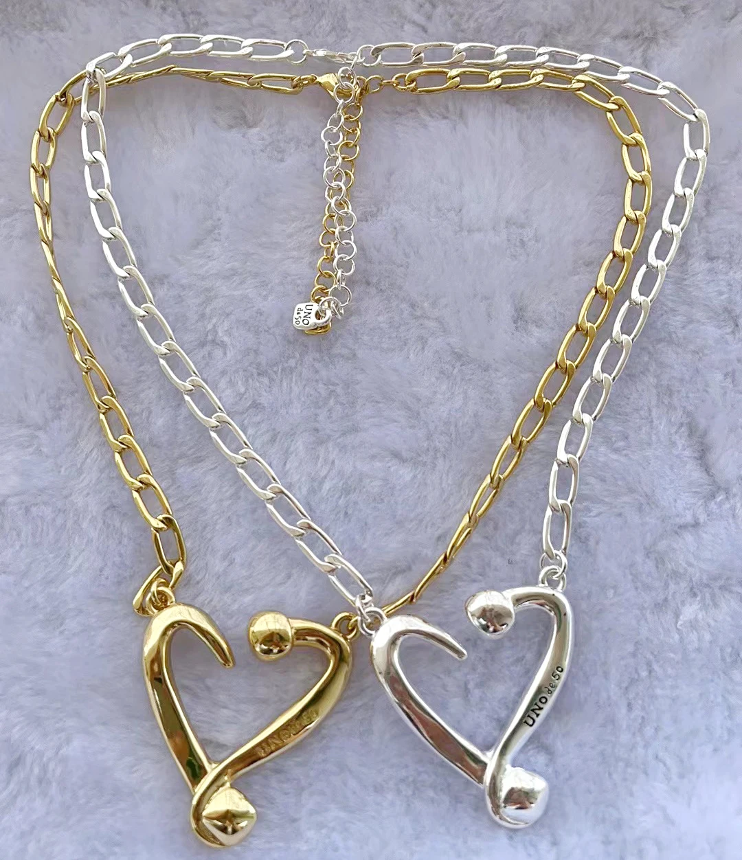 

2023 Fashion UNOde50 Electroplated 925 Simple Irregular Heart Necklace Women's Holiday Gift