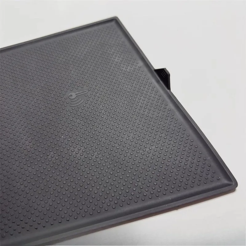 3CG 863 328 82V حصيرة وحدة التحكم المركزية لسيارة Volkswagen Teramont X 2021-2025