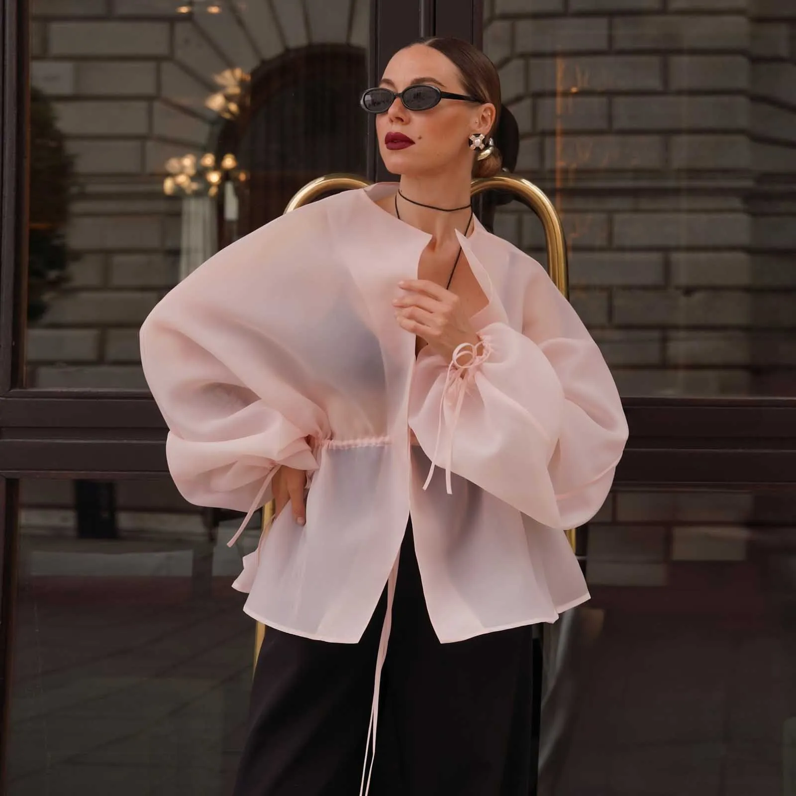 Joli manteau Rose Blush 2025, chemisier populaire en Organza rose pour femmes, chemises transparentes personnalisées, chemisiers surdimensionnés pour dames